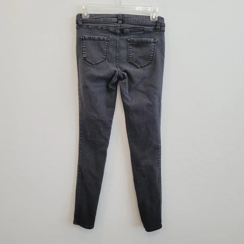 💕 Blue Spice Faded Black Skinny Jeans Size 5 - Picture 5 of 9